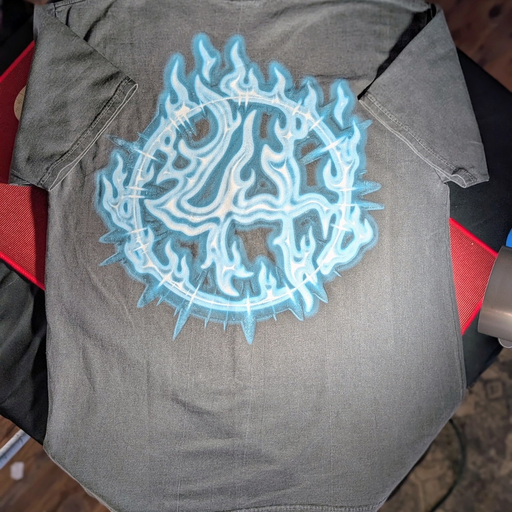 Lost Hills Graphic T Shirt Mens Large New With Tags( Authentic)!!! - Picture 2 of 6